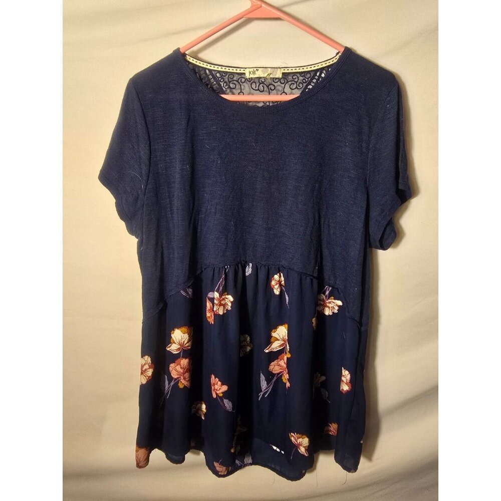 Women’s Navy Floral Tiered Short-Sleeve Top